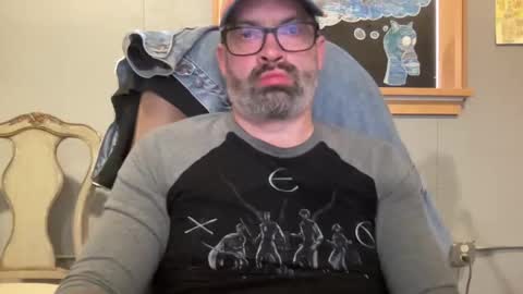 d4ddy858 online show from October 19, 2:20 pm