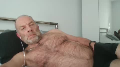 dab2912 online show from April 24, 4:31 pm