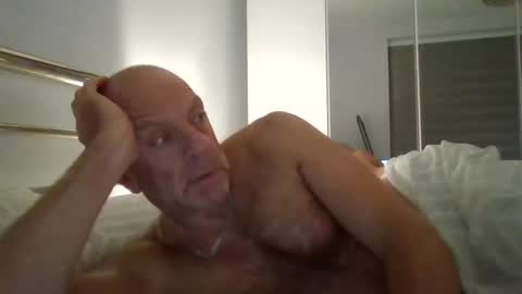 Snapshot of dab2912 chatting on December 22, 12:17 am dab2912 online show from December 22, 12:17 am