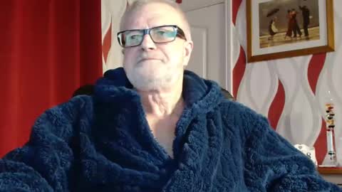 Snapshot of daddiescockforyou chatting on January 28, 9:29 pm Brian ... online show from January 28, 9:29 pm