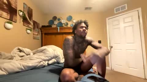 sexy tatted king bbc online show from April 4, 5:43 pm