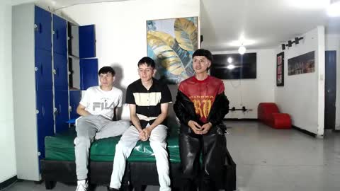 daiquirie online show from April 28, 1:27 pm