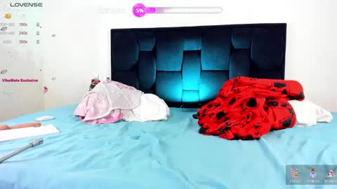 Snapshot of dalejandrov chatting on March 2, 7:08 pm online show from March 2, 7:08 pm