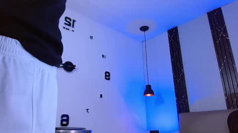 damar_felipe online show from November 4, 4:24 am