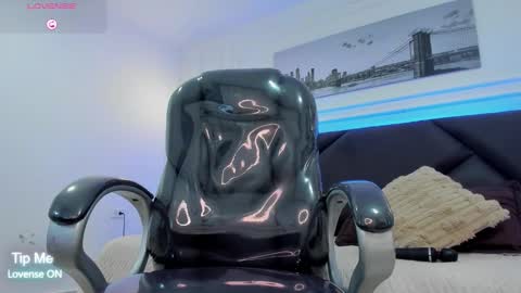 DAMIAN online show from January 6, 5:28 pm