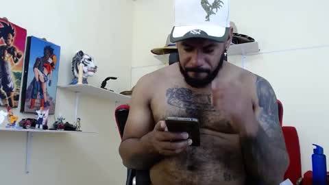 Snapshot of damian64436171 chatting on September 17, 2:51 pm damian64436171 online show from September 17, 2:51 pm