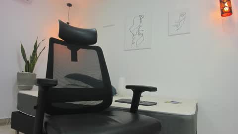 D A M I A N online show from October 21, 8:55 pm