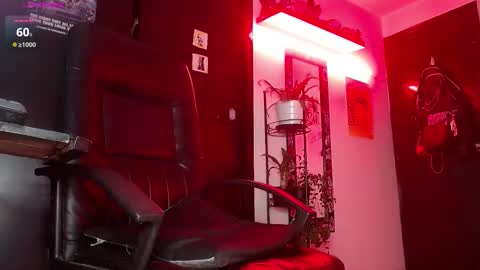 Snapshot of damian_darkside_ chatting on September 24, 2:00 am Damian online show from September 24, 2:00 am