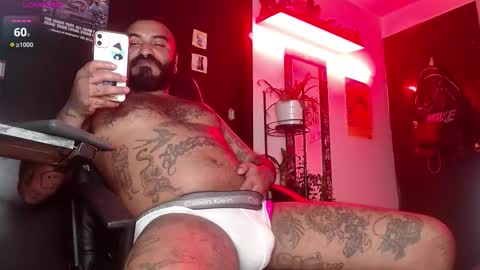 Snapshot of damian_darkside_ chatting on September 23, 1:49 am Damian online show from September 23, 1:49 am