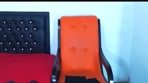 Snapshot of damian_hart_24cm chatting on December 7, 11:40 am damian_hart_24cm online show from December 7, 11:40 am