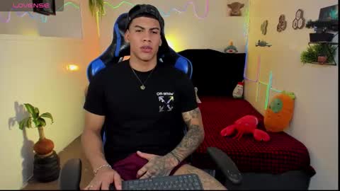 Damian online show from February 13, 4:19 am