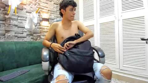 LIAM online show from October 6, 7:07 pm