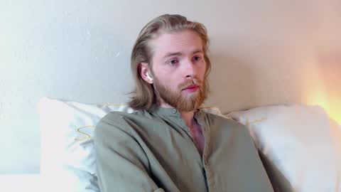 Snapshot of damien_diamond chatting on December 31, 5:29 pm damien_diamond online show from December 31, 5:29 pm