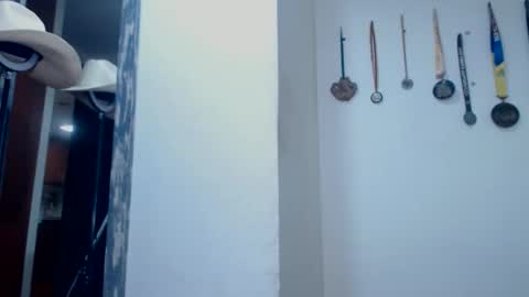 dammuscle online show from October 1, 1:48 pm