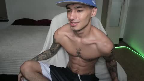 Damon online show from March 19, 7:17 pm