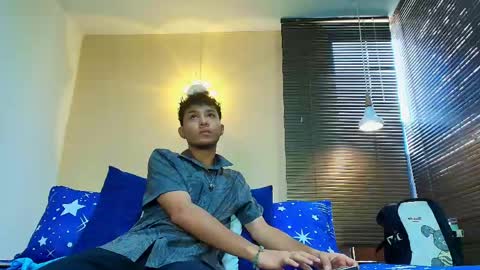 Damon  Salvatore online show from April 21, 7:09 pm