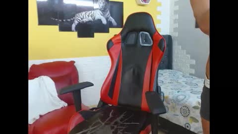 Damon online show from March 10, 4:35 pm