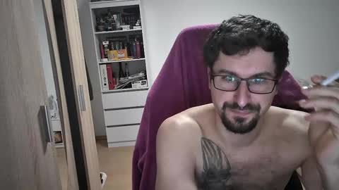 Snapshot of dan_the_man405 chatting on February 16, 7:05 pm King Dan online show from February 16, 7:05 pm