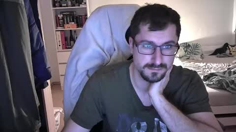 Snapshot of dan_the_man405 chatting on December 19, 7:40 pm King Dan online show from December 19, 7:40 pm