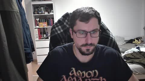 Snapshot of dan_the_man405 chatting on January 2, 7:07 pm King Dan online show from January 2, 7:07 pm