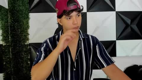 Snapshot of dani_cumboy chatting on September 12, 1:55 pm dani_cumboy online show from September 12, 1:55 pm