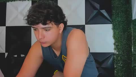 Snapshot of dani_cumboy chatting on October 4, 2:44 pm dani_cumboy online show from October 4, 2:44 pm