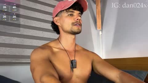 Daniel  online show from October 20, 12:36 am