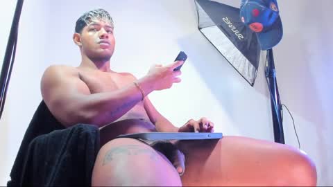 Daniel online show from April 28, 8:30 am