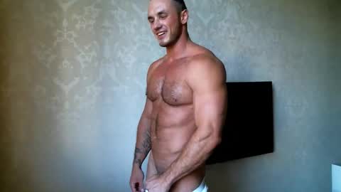 Snapshot of daniel_fit chatting on September 14, 1:24 pm Big Alpha online show from September 14, 1:24 pm