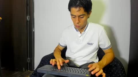 Daniel online show from April 23, 12:29 pm