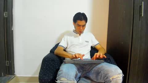 Daniel online show from April 16, 12:05 pm