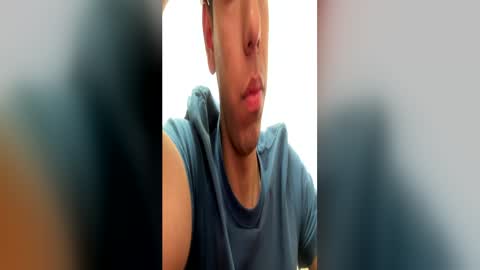 danielluna26 online show from May 6, 6:52 pm