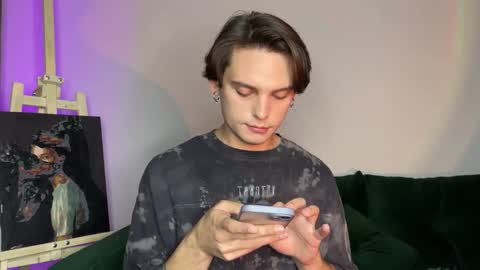 Snapshot of danieltuckerr chatting on September 29, 4:58 pm danieltuckerr online show from September 29, 4:58 pm