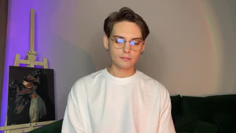 danieltuckerr online show from October 23, 11:30 pm