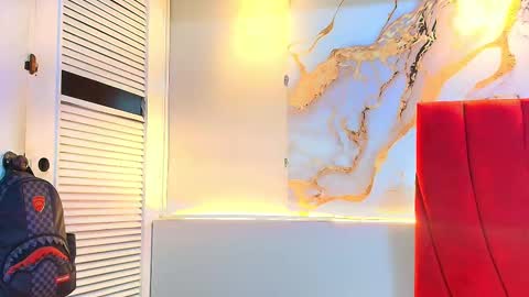 Snapshot of danii_scot chatting on October 11, 4:38 am Dani online show from October 11, 4:38 am