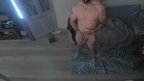 alex19cm online show from May 11, 6:49 pm