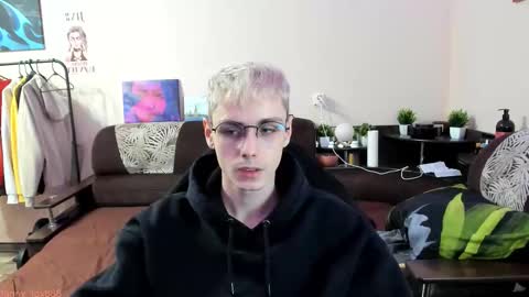 Snapshot of danny_fox888 chatting on October 17, 10:14 pm Daniel online show from October 17, 10:14 pm