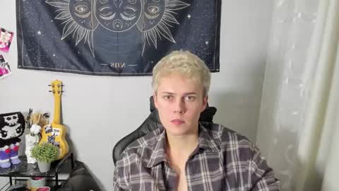 danny online show from November 9, 6:12 pm