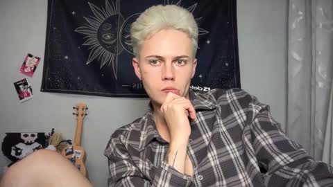 danny online show from October 19, 10:02 pm