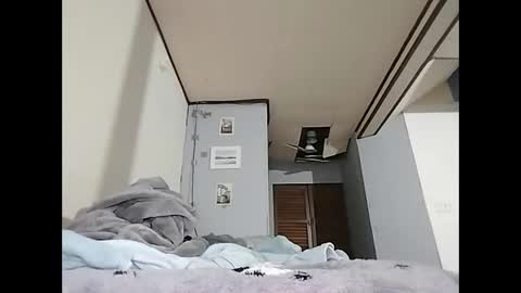 danshi69 online show from February 18, 6:05 pm