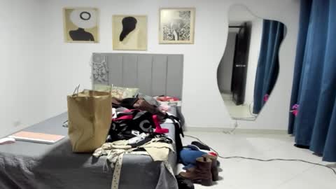 dante_brownco online show from March 8, 11:09 pm