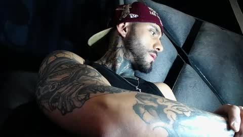 dante_d_angelo_ online show from April 11, 8:29 am