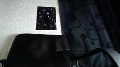 Snapshot of dante_d_angelo_ chatting on September 9, 5:40 am dante_d_angelo_ online show from September 9, 5:40 am