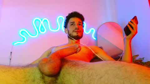 Snapshot of dante_dm chatting on January 25, 6:35 pm DANTE DI MARCO online show from January 25, 6:35 pm