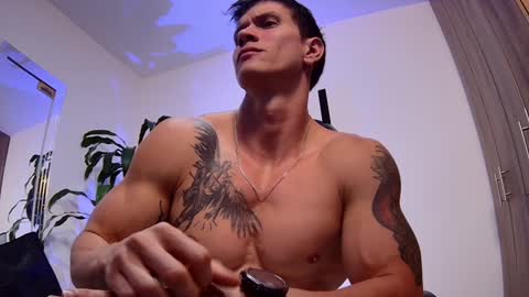Snapshot of dantecummingss chatting on January 16, 1:37 am Dante online show from January 16, 1:37 am
