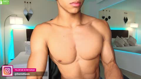 Snapshot of danteestone chatting on January 22, 6:10 pm Dante online show from January 22, 6:10 pm
