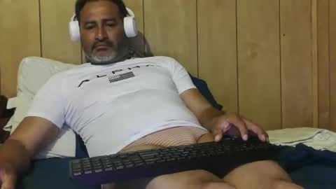 Snapshot of dantehot82 chatting on September 15, 1:52 am dantehot82 online show from September 15, 1:52 am