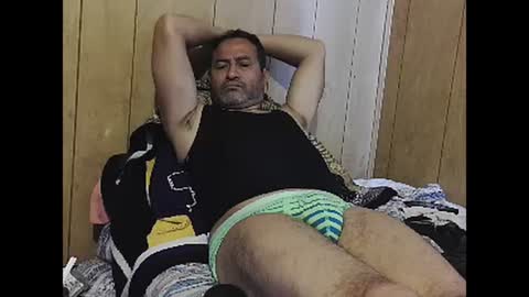 Snapshot of dantehot82 chatting on January 1, 5:22 pm dantehot82 online show from January 1, 5:22 pm