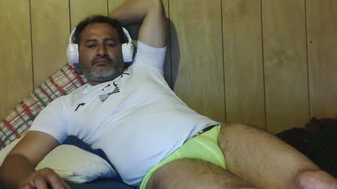 Snapshot of dantehot82 chatting on September 13, 1:17 am dantehot82 online show from September 13, 1:17 am