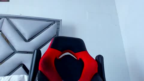 Dante online show from November 13, 5:17 pm